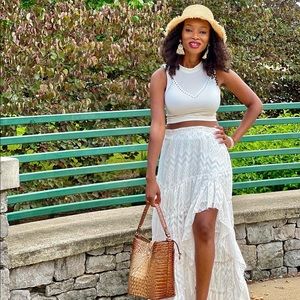 Maxi skirt with slit.